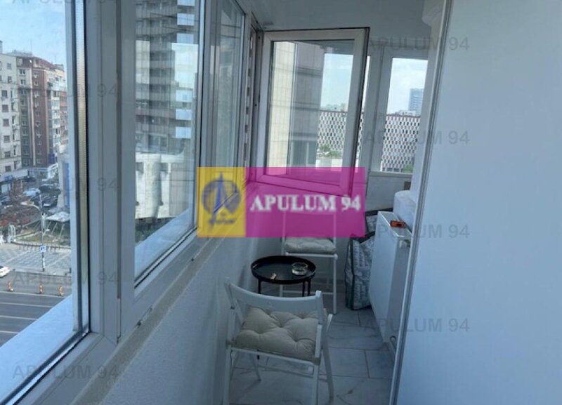 Apartament 4 camere cu panorama superba Universitate.